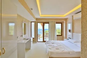 Likya Otel 3*